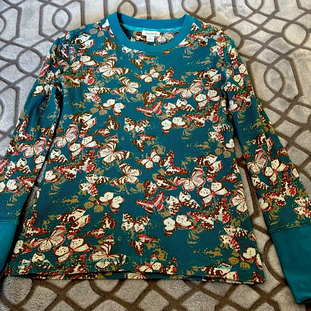 Long sleeve blouse